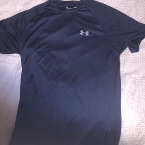 Brand: Ander Armour, Size: large, color: navy blue